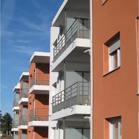 Zenao Hotel apartamentowy *